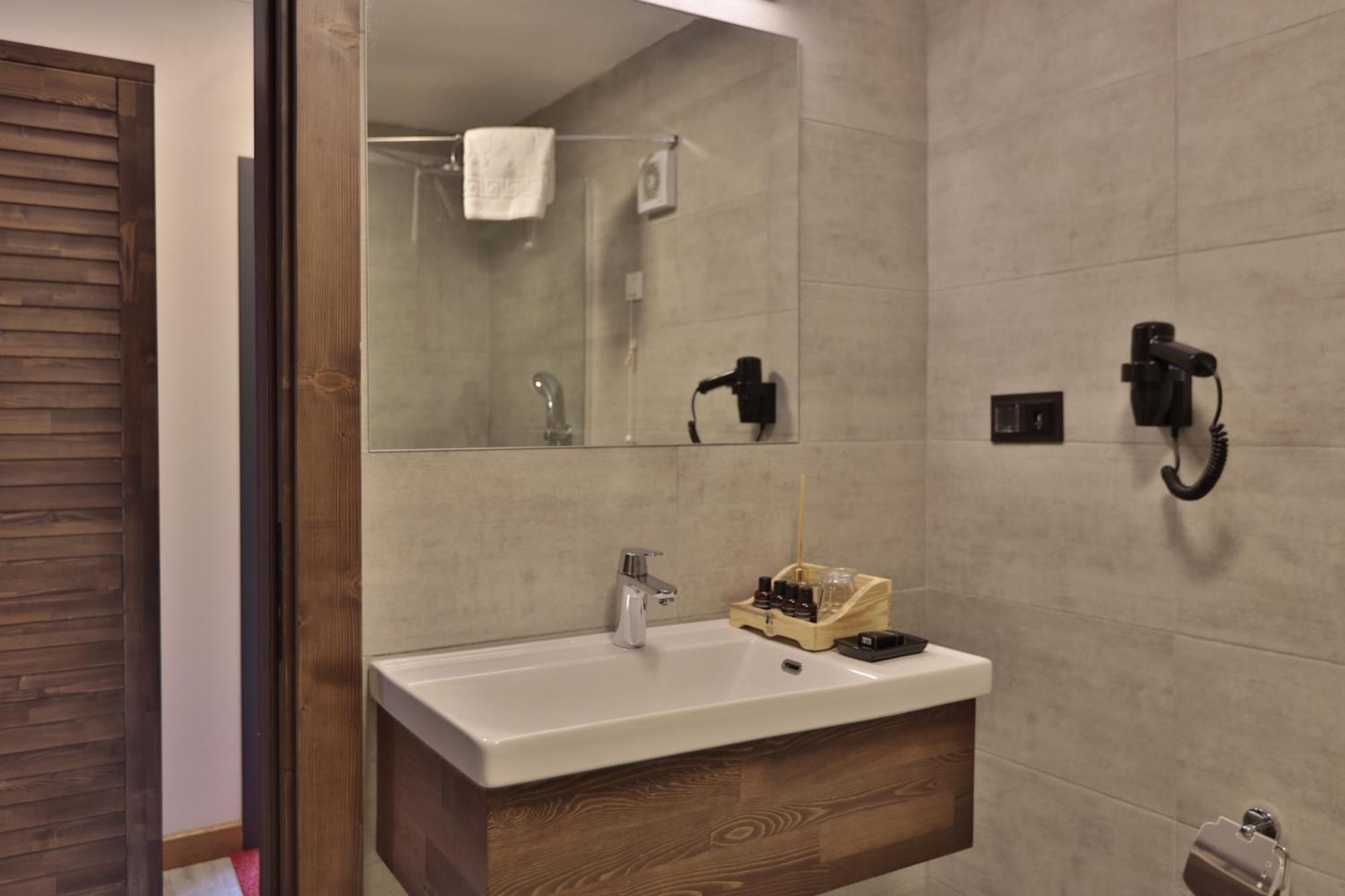 Abant Niz Villa โบลู ภายนอก รูปภาพ